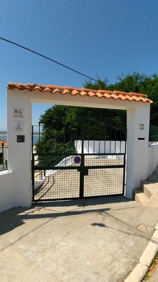 Bed and Breakfast Vistalmar Sao Martinho Сан-Мартинью-ду-Порту Экстерьер фото